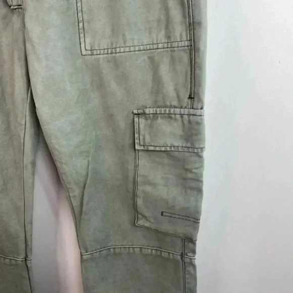 One Teaspoon Olive Straight Leg Cargo Utility Pant With Exposed Buttons - Picture 7 of 10